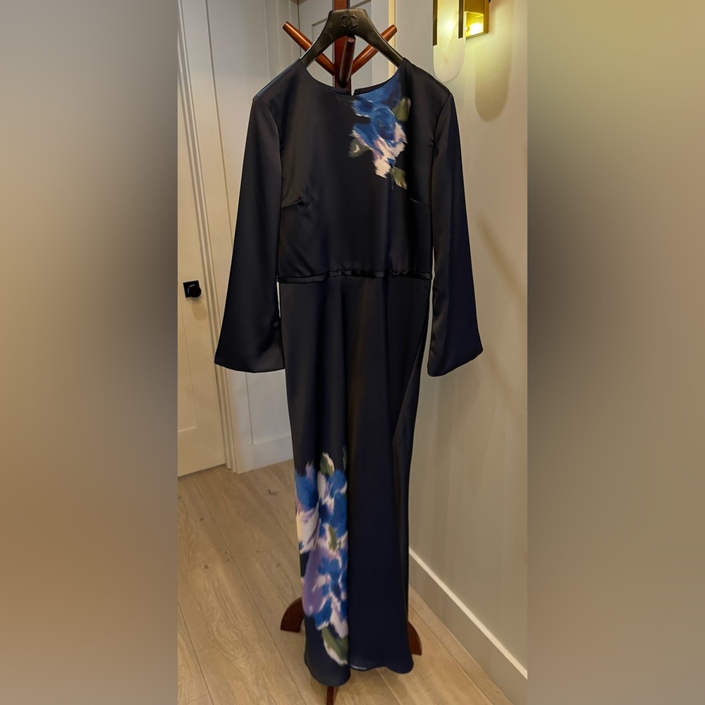 Sachin & Babi Alex Gown in Midnight Corsage Navy Blue Floral Satin Dress Size 14 - Picture 7 of 17